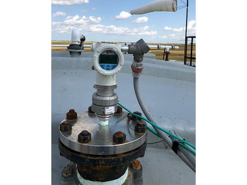 Image: Tank level measurement oil with H2S